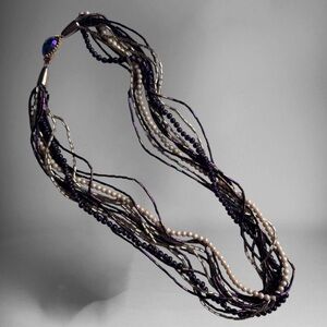 🌼Multi-Strand Glass Bead Necklace